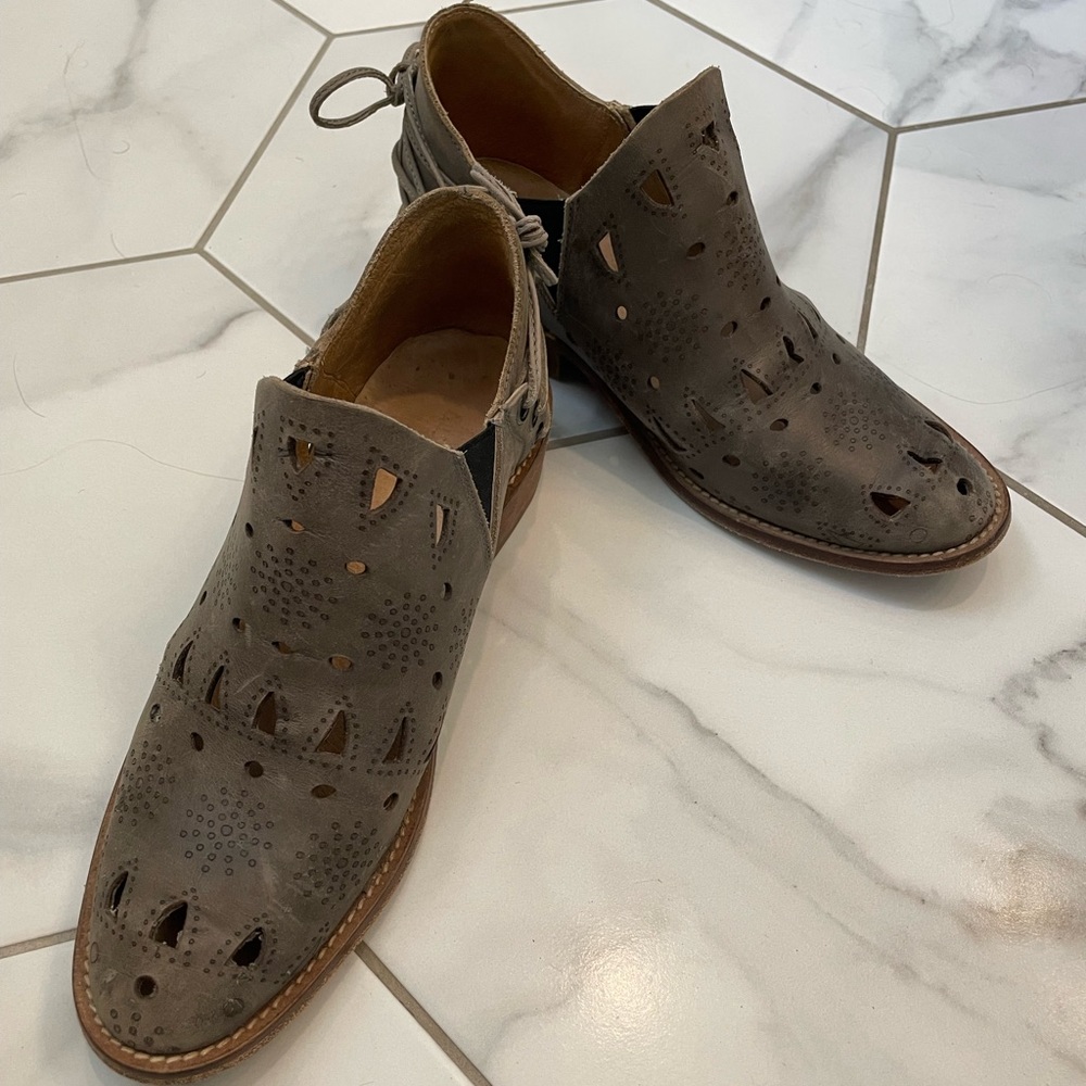 Grey leather boutique booties